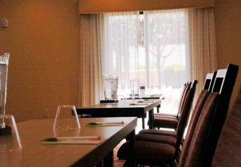 Courtyard Fort Worth West At Cityview Εξωτερικό φωτογραφία